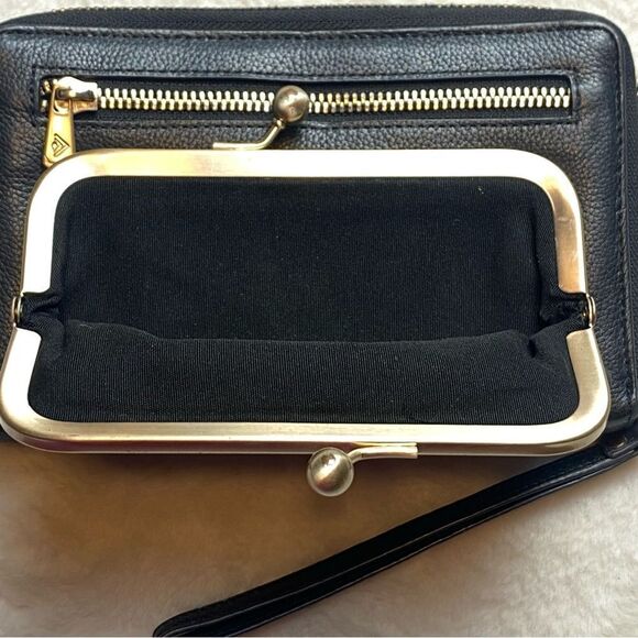 Silpada Zip Around Wristlet Black Leather With Cow Fur Accent - Picture 9 of 15